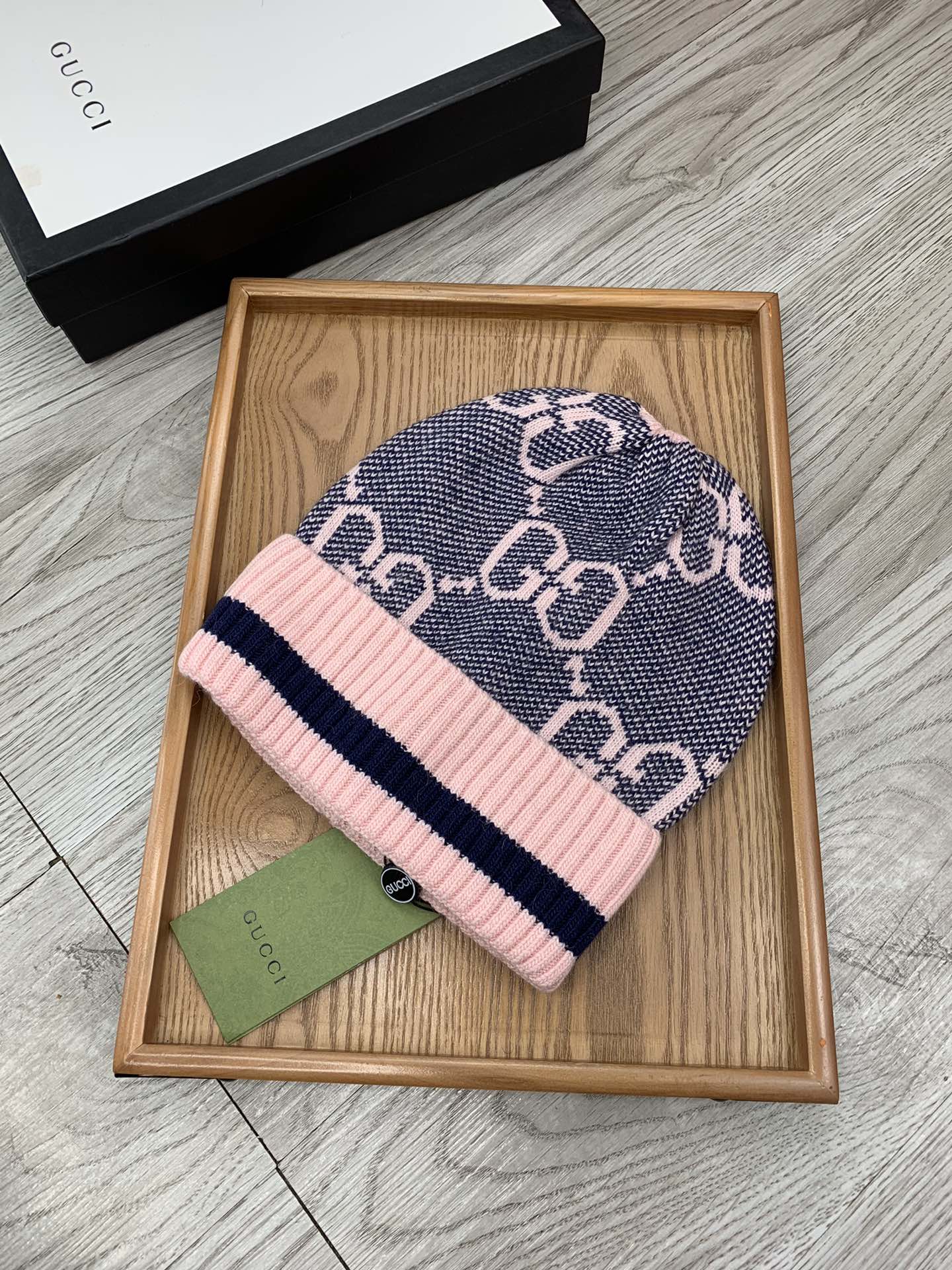 🌹。G家。【羊毛单帽】客供小羊毛！珍贵典藏的灵魂帽子！客供色纱.每个颜色都非常好看！经典！手感软腻.70