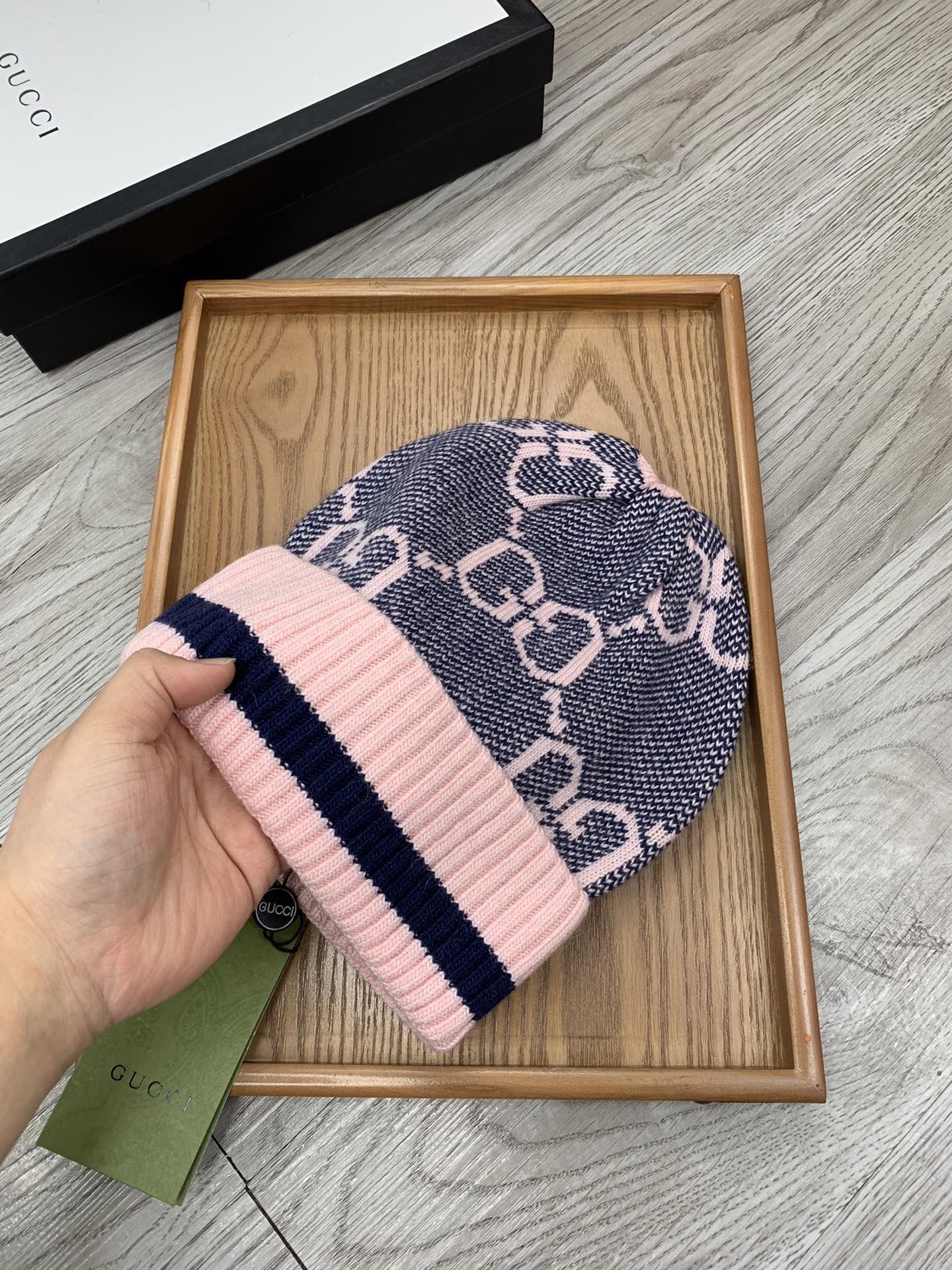 🌹。G家。【羊毛单帽】客供小羊毛！珍贵典藏的灵魂帽子！客供色纱.每个颜色都非常好看！经典！手感软腻.70