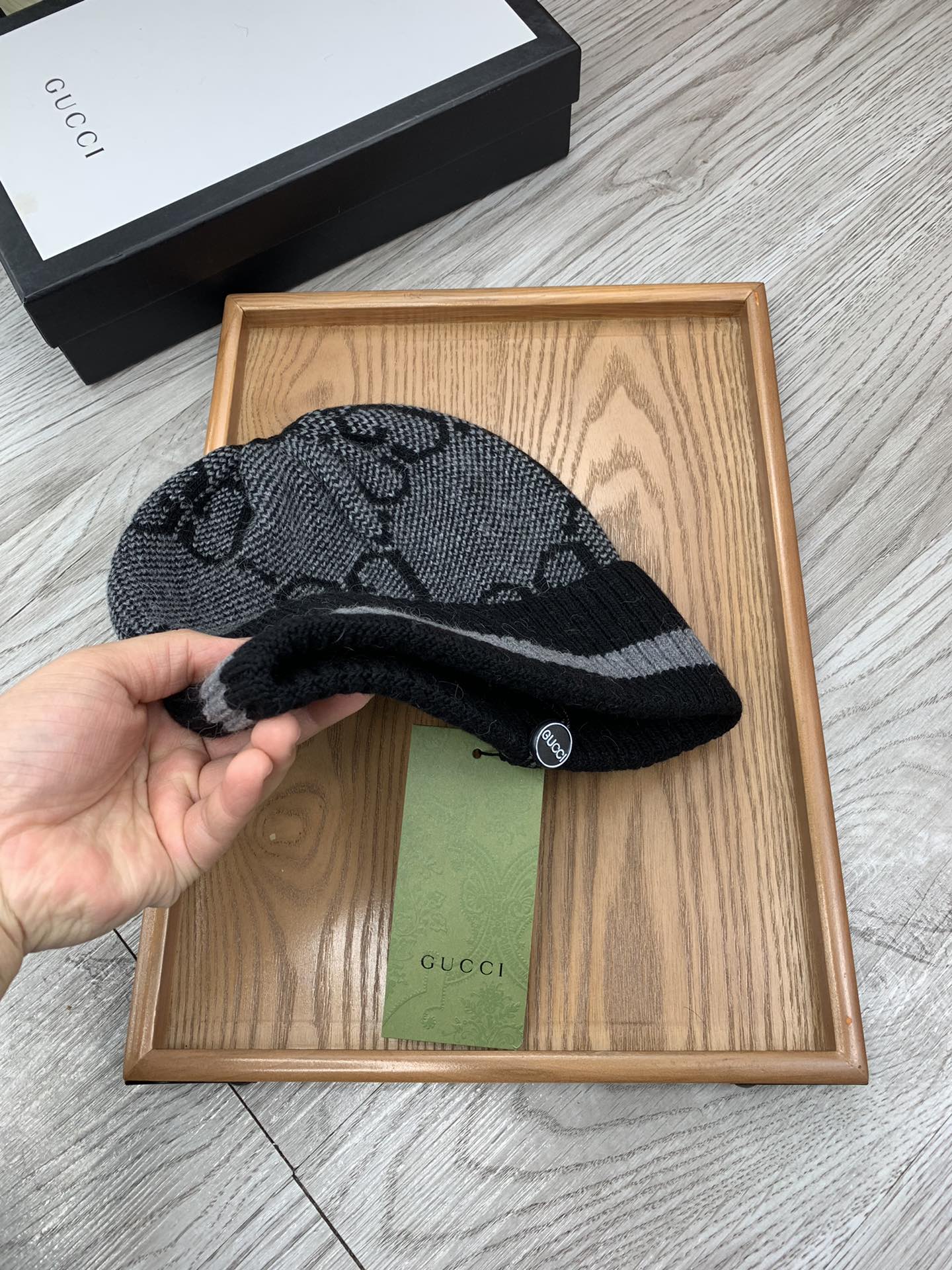 🌹。G家。【羊毛单帽】客供小羊毛！珍贵典藏的灵魂帽子！客供色纱.每个颜色都非常好看！经典！手感软腻.70