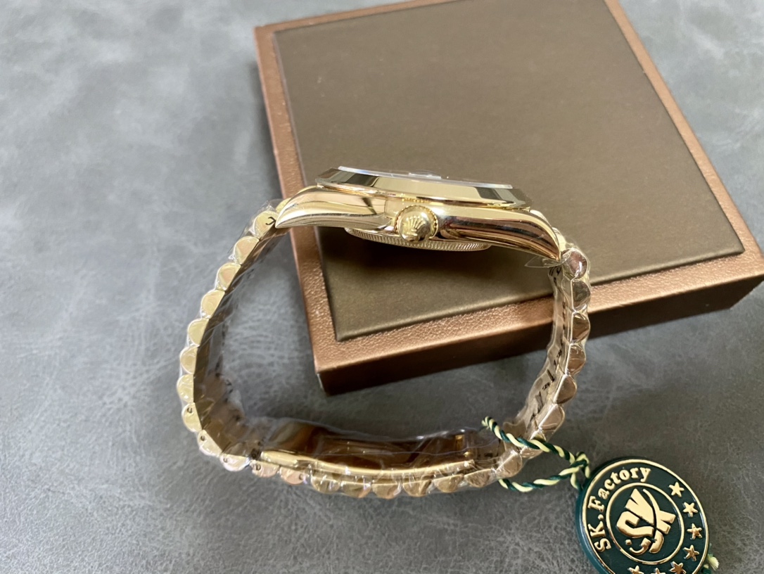 SK厂 劳力士Rolex 双历 星期日志型 40mm メンズ腕時計