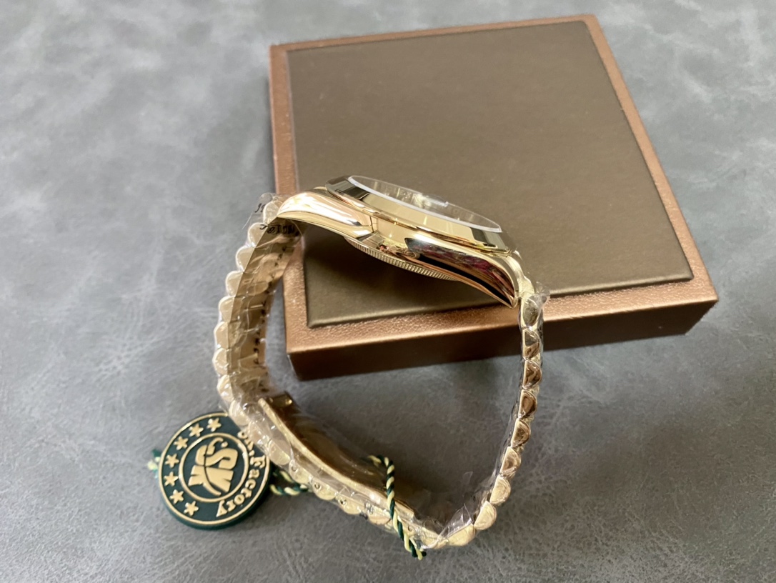 SK厂 劳力士Rolex 双历 星期日志型 40mm メンズ腕時計