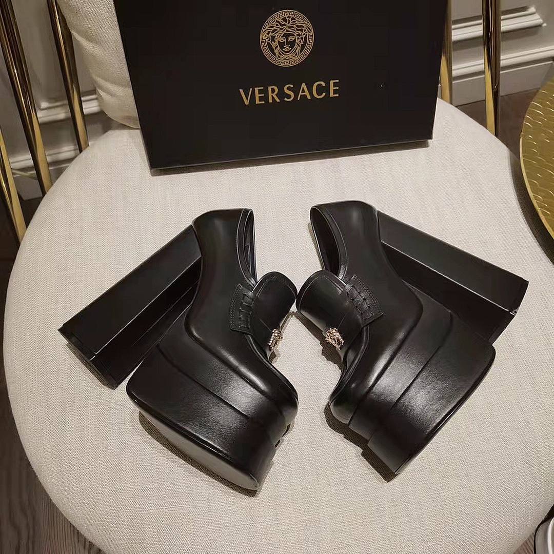 Versace恨天高系列!海外代购原