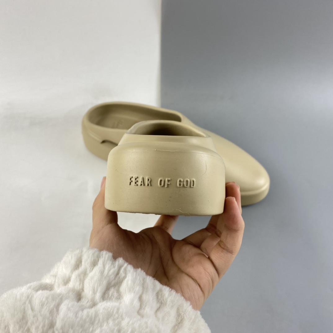 Fear of God 7th The California Oatmeal Backless Slip-Ons FG80-100