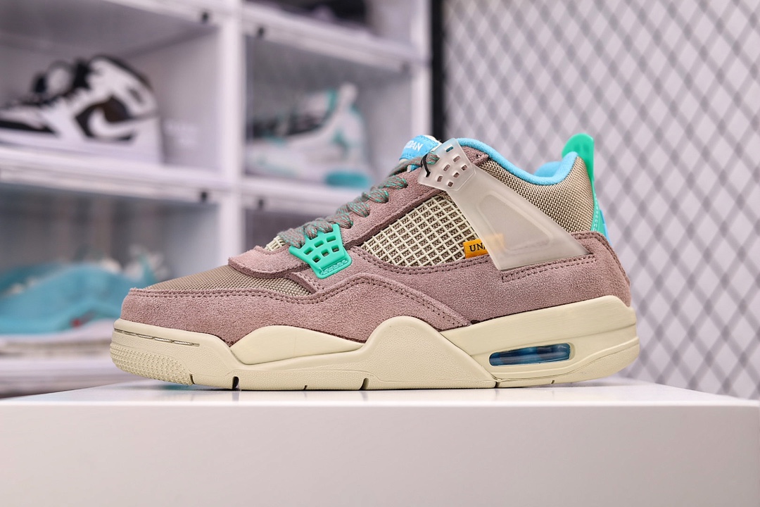 H5 纯原版本 Air Jordan 4 AJ4乔4 以下5色 男子文化篮球鞋 开启年度模式 纯正4代正确鞋型 进口头层皮料 高清洁度 立体高频 四线中底拉帮 网格大小 各方面细节都不错 品质完全碾压市面诸多嘴炮”纯原”杀猪版本 对应