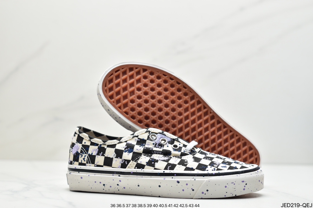 VANS CREW STYLE 36 Low-Top Casual Skateboard Shoes