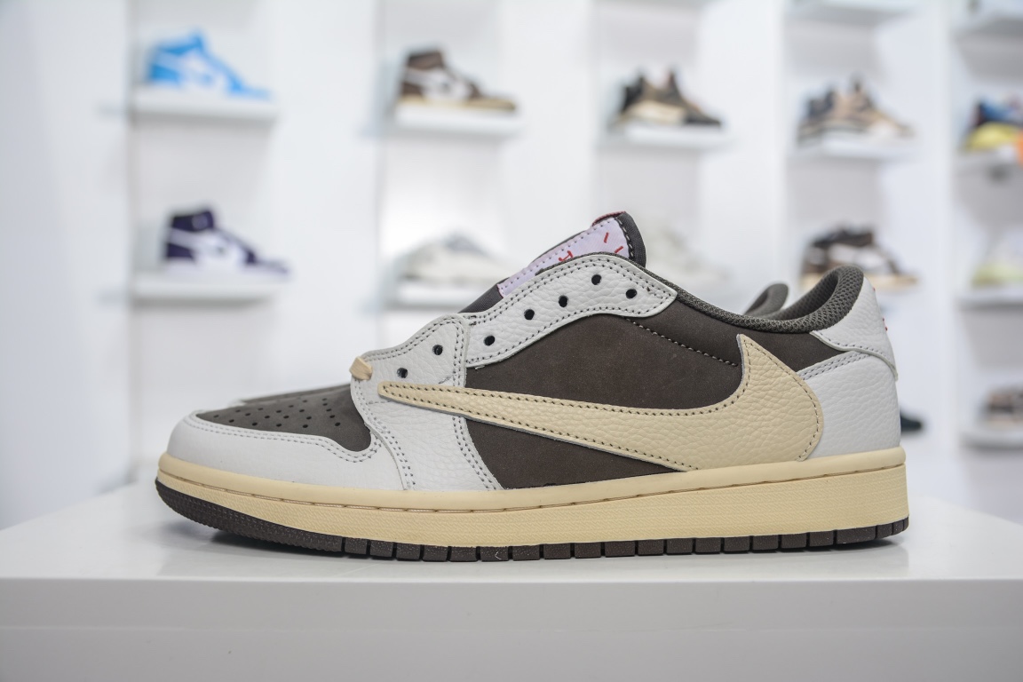 结算 G0 Dt原装版本Travis Scott x Air Jordan 1 Low AJ1 乔丹1代低帮篮球鞋/TS联名 反钩 白摩卡 倒钩 原装皮料无色差 鞋面切割工整 冲孔整齐干净 中底拉帮线 整体清洁度等各方面细节完美 正确鞋型 细节直接看实拍 所见即所得