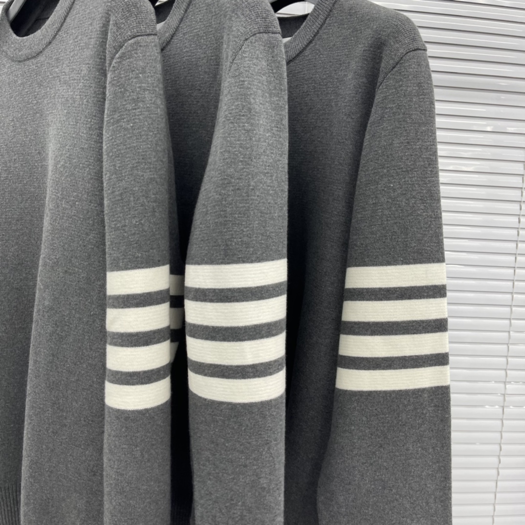 톰브라운 남성 니트 142872 Thom Browne Knit 상세 이미지 6