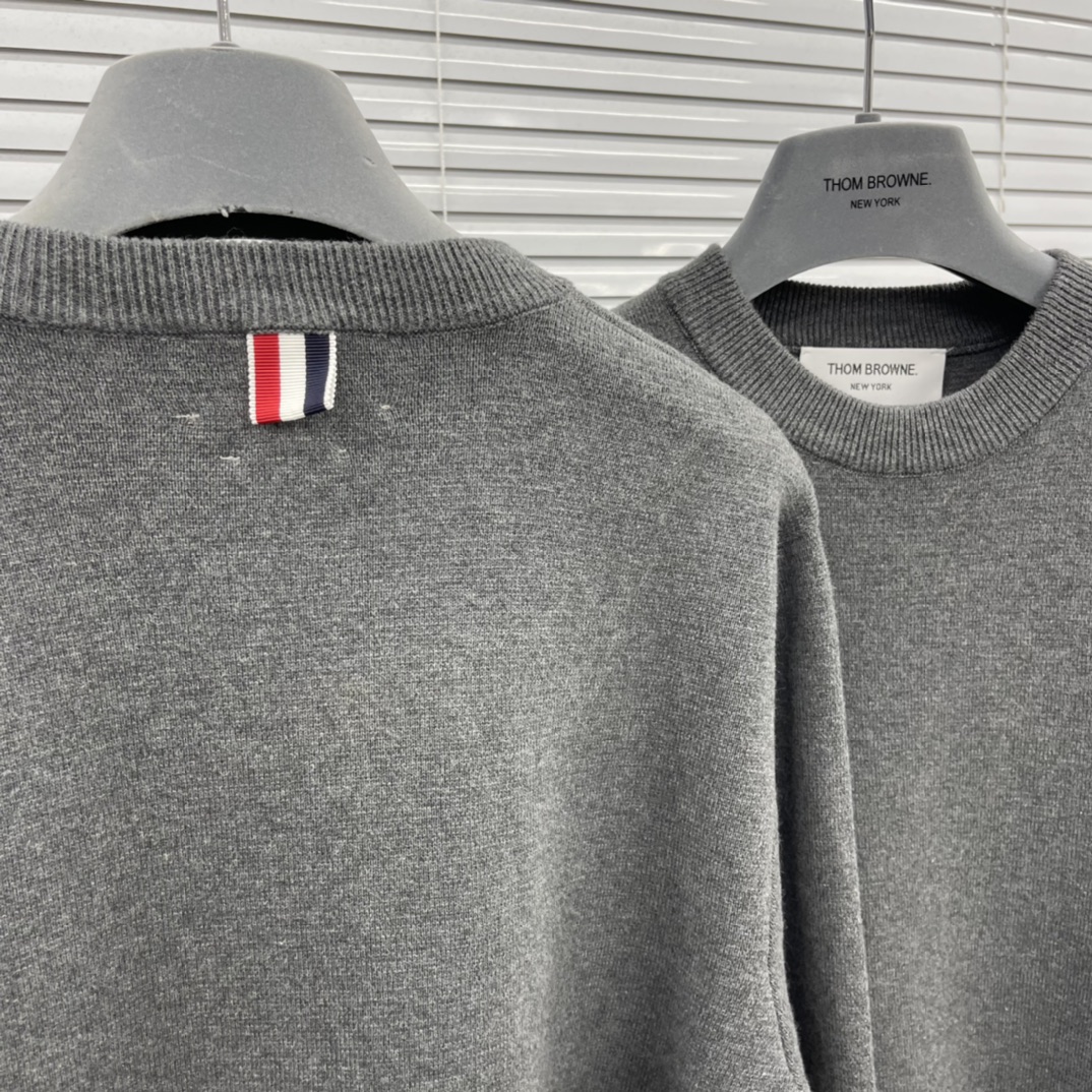 톰브라운 남성 니트 142872 Thom Browne Knit 상세 이미지 4