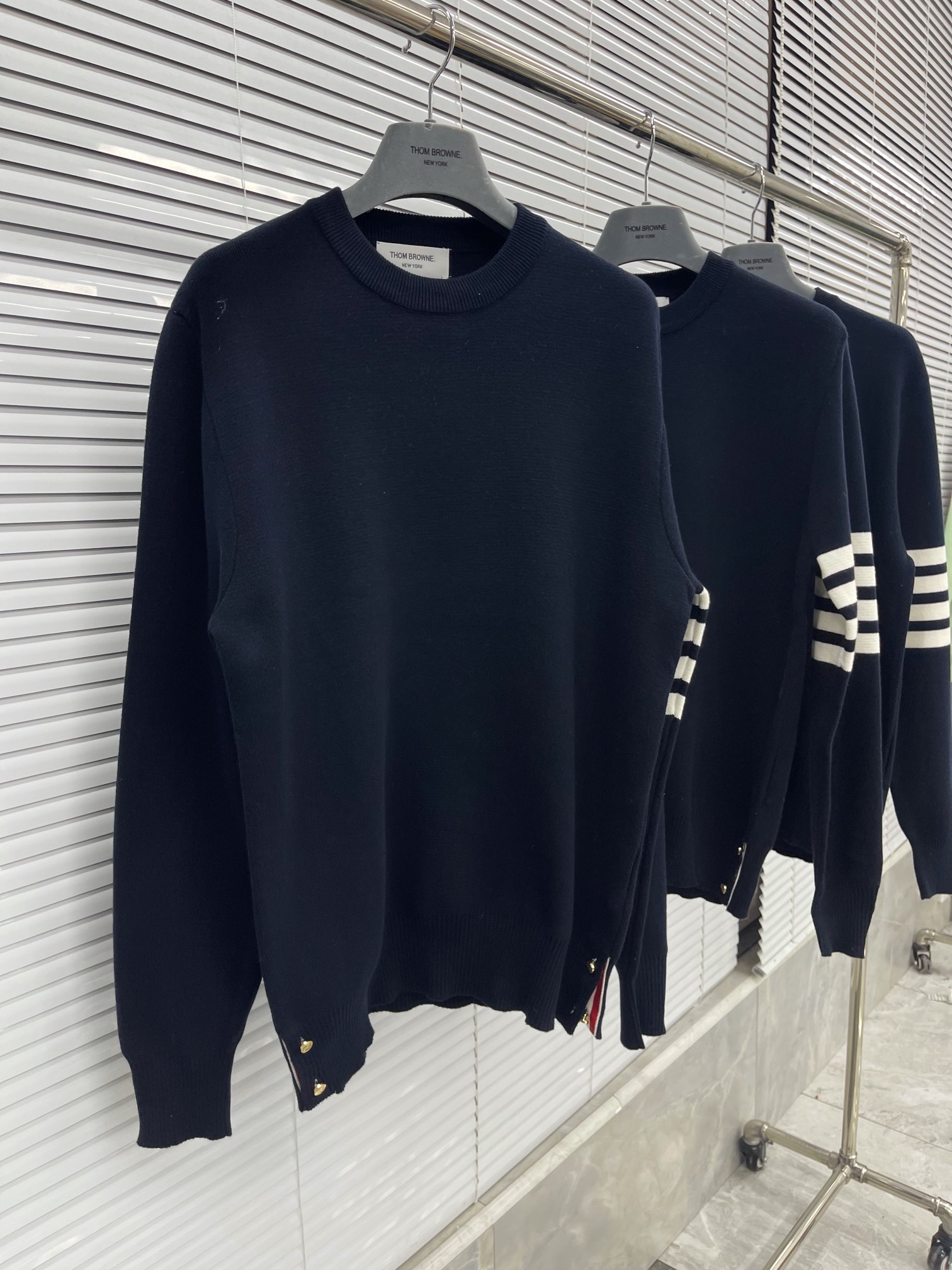톰브라운 남성 니트 142873 Thom Browne Knit 상세 이미지 4