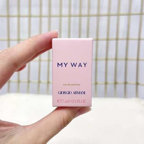 Giorgio Armani My Way Eau de Parfum 7ml Miniature - Authentic & Elegant 1 Giorgio Armani My Way Eau de Parfum 7ml Miniature - Authentic & Elegant