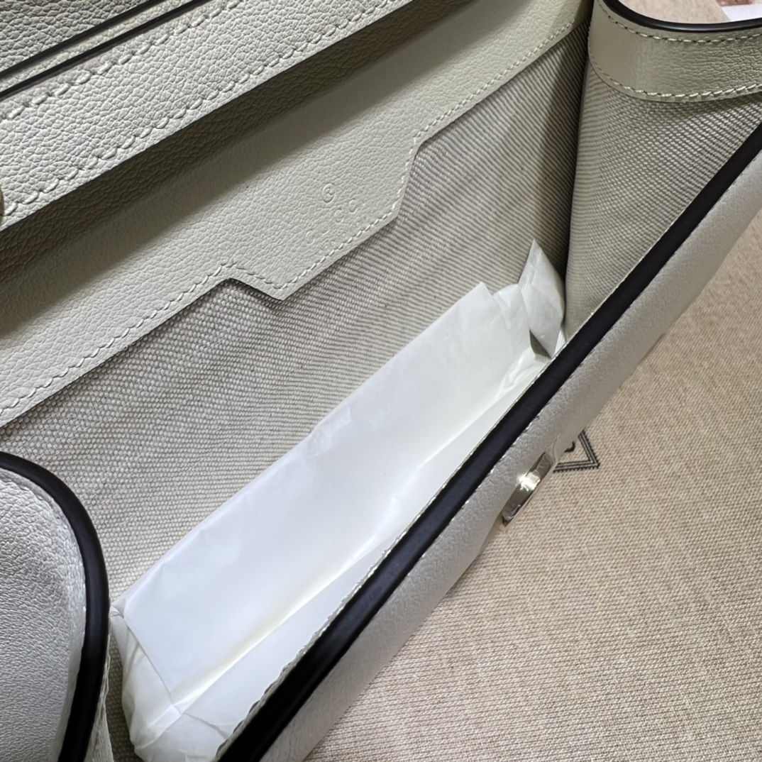 GUCCI古驰竹节手提链条包675794