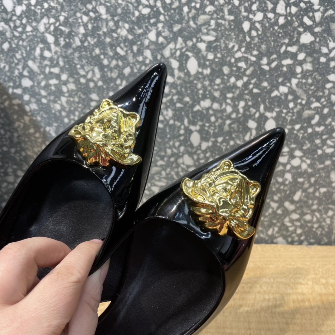 Versace系列推出最高端版本颜色