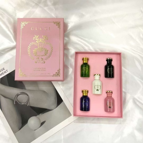 Gucci Alchemist's Garden Miniature Perfume Gift Set - 5 x 10ml Bottles 1 Gucci Alchemist's Garden Miniature Perfume Gift Set - 5 x 10ml Bottles