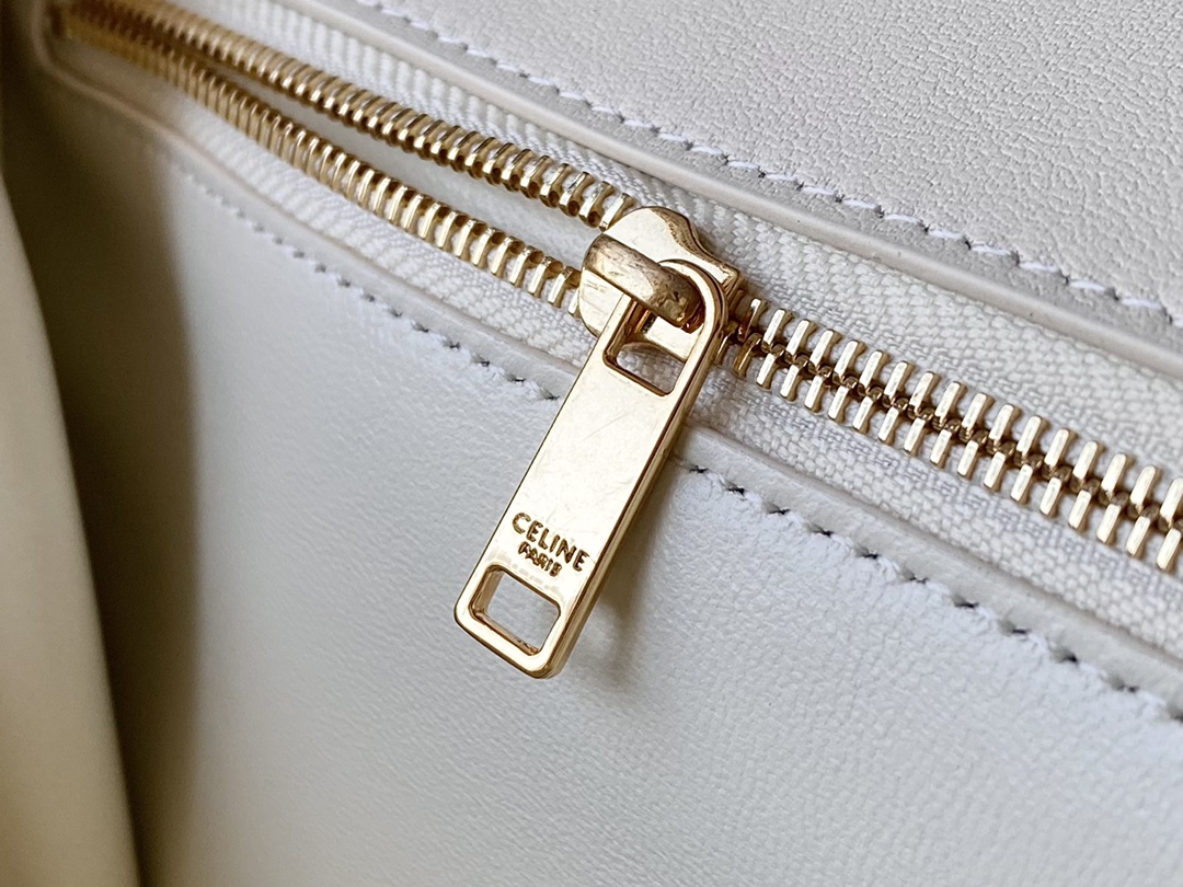 CELINE赛琳进口牛皮TABOU全新复古邮差包196583