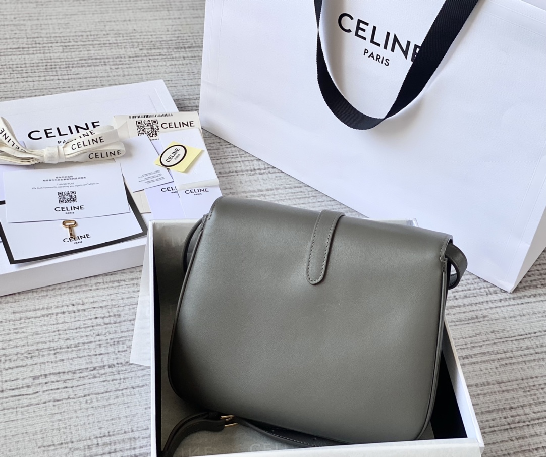 CELINE赛琳进口牛皮TABOU全新复古邮差包196583