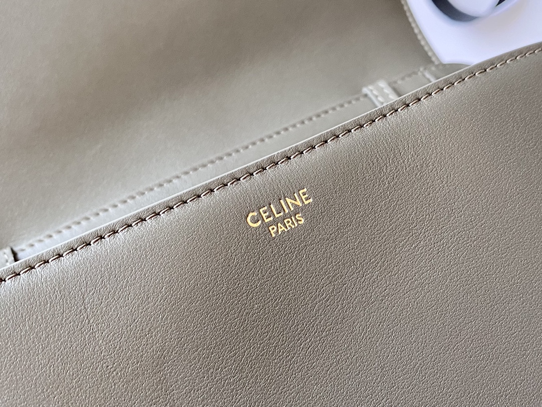 CELINE赛琳进口牛皮TABOU全新复古邮差包196583