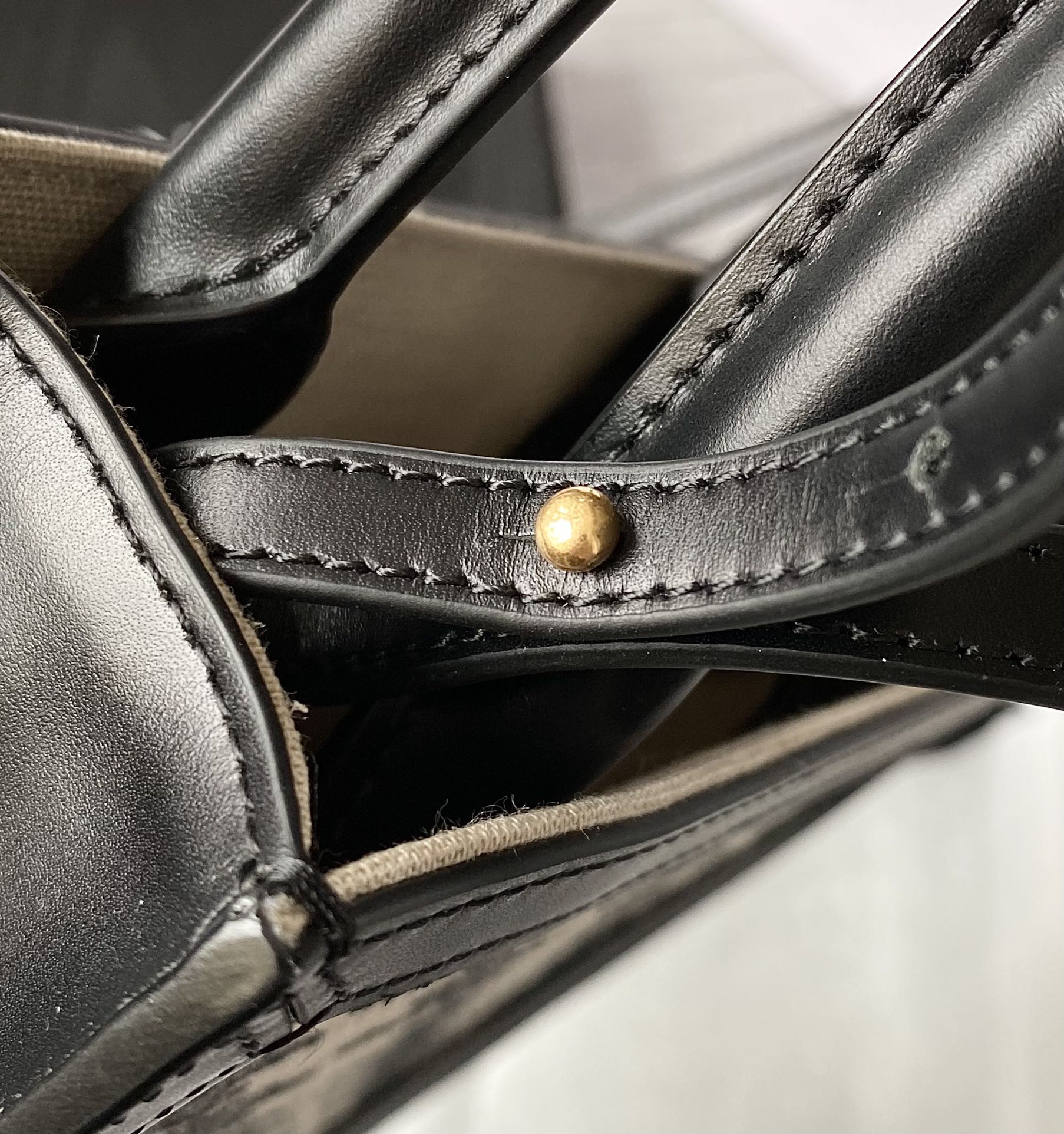 CELINE 2021新品托特包 193302