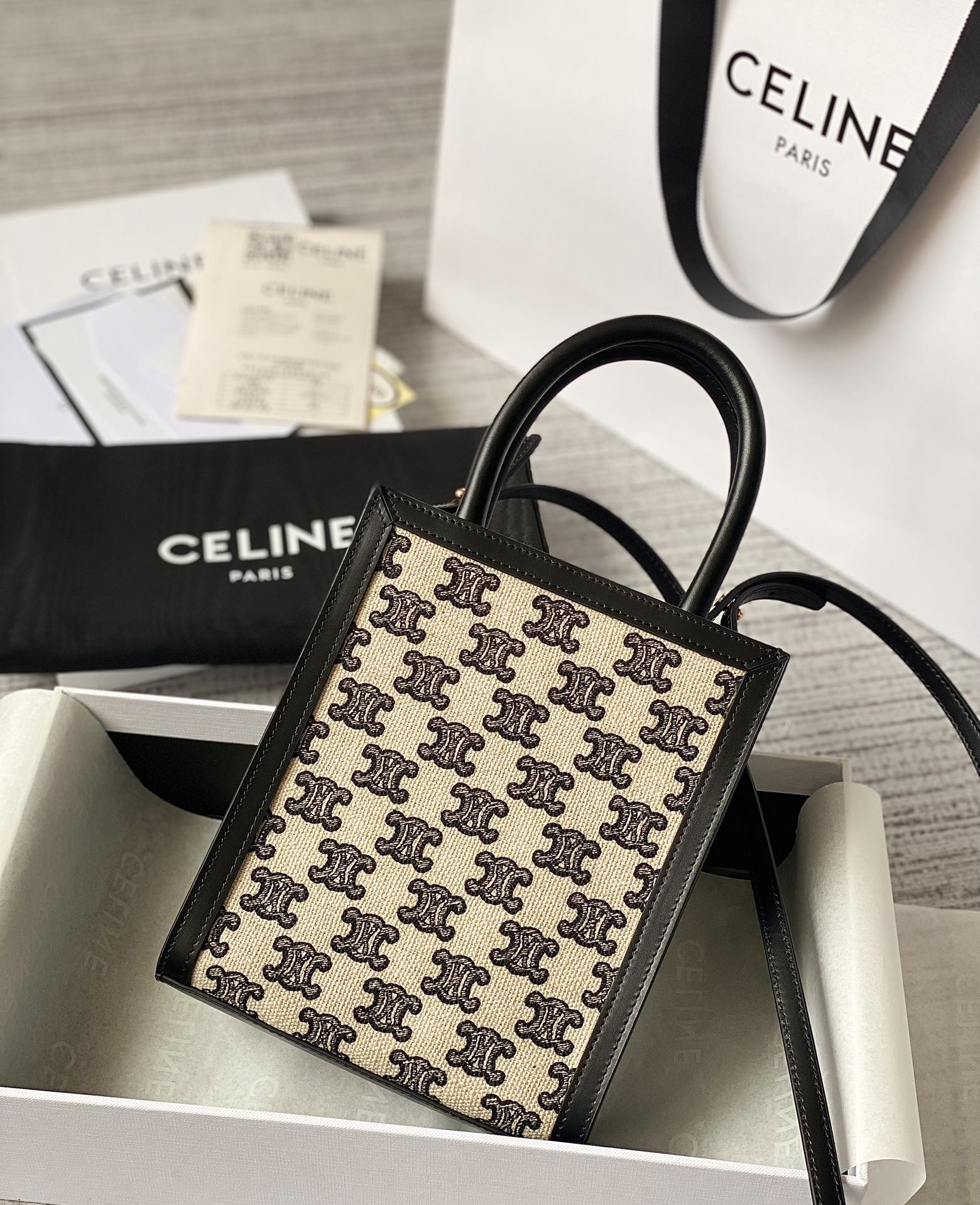 CELINE 2021新品托特包 193302
