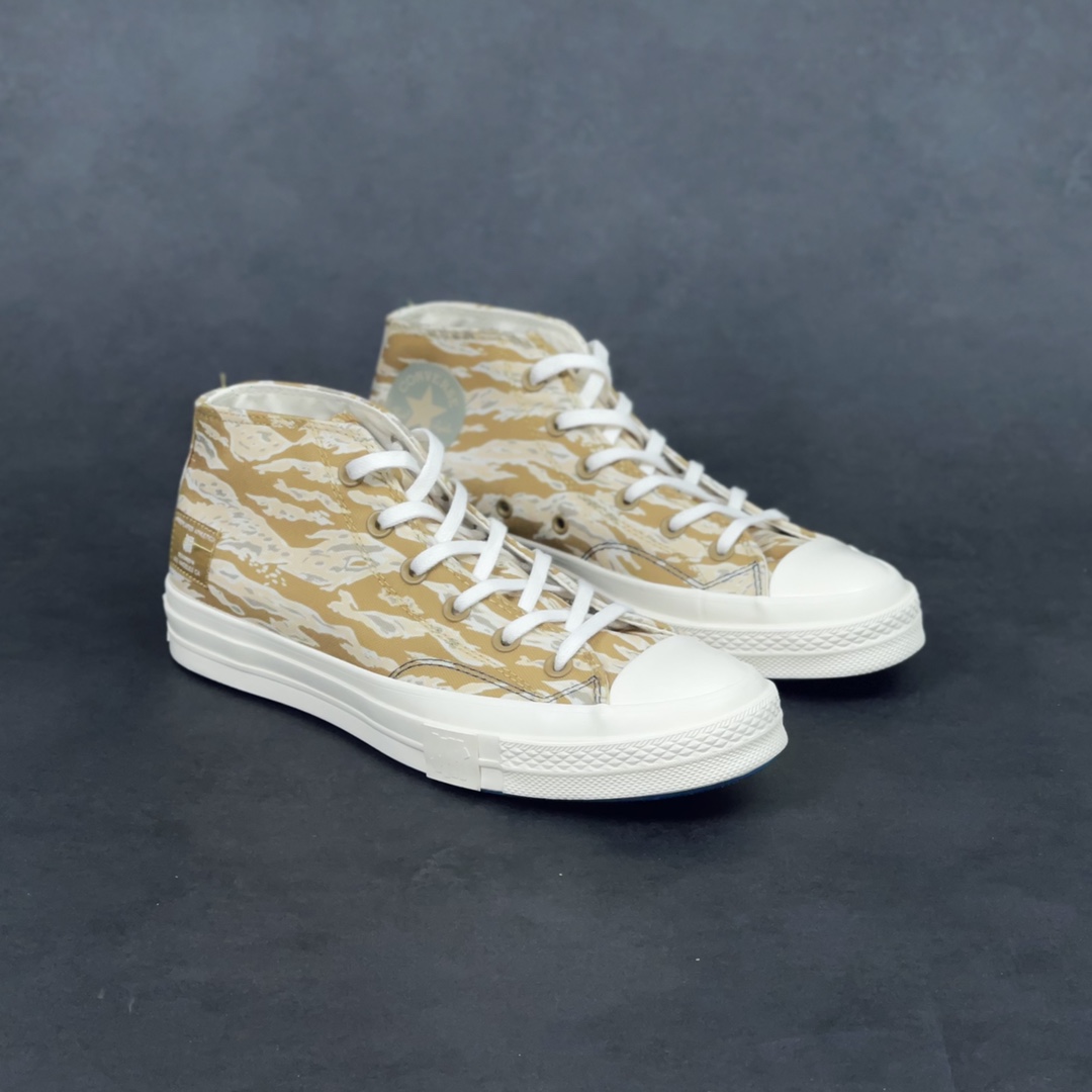 F5 Converse x UNDEFEATED 虎年虎纹限定虎纹迷彩设计作为潮流界的「常青树」一直受各大潮牌的青睐此次 Converse x UNDEFEATED 全新HALF CHUCK 70 M