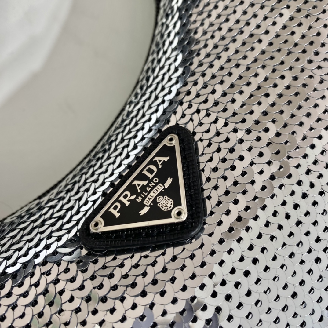 PRADA普拉达水钻Hoboؔ进口亮片腋下包1NE515