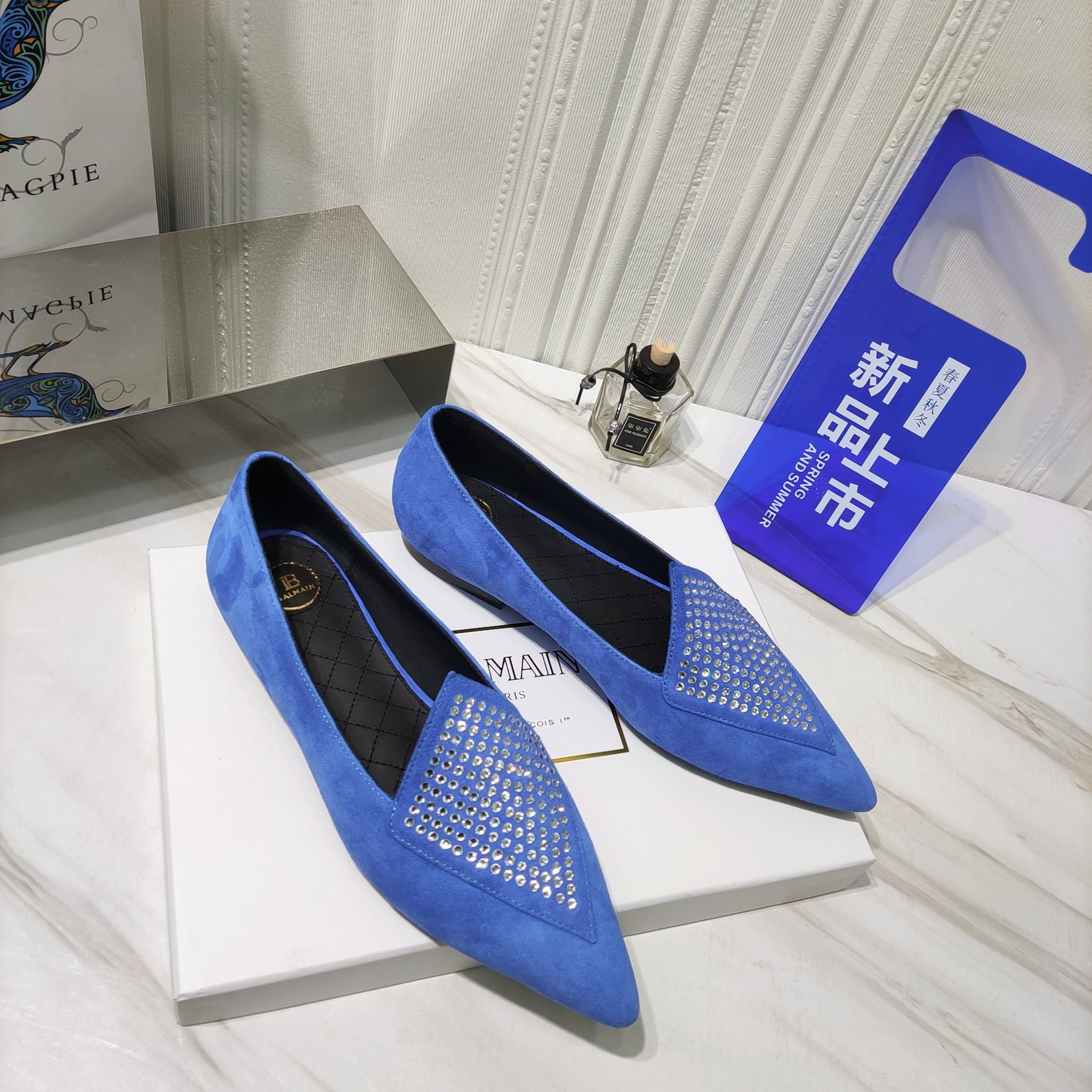 2022 Summer Flat Shoes: Bal*ain & Balman’s Limited Edition Zenium Collection - 图片 1
