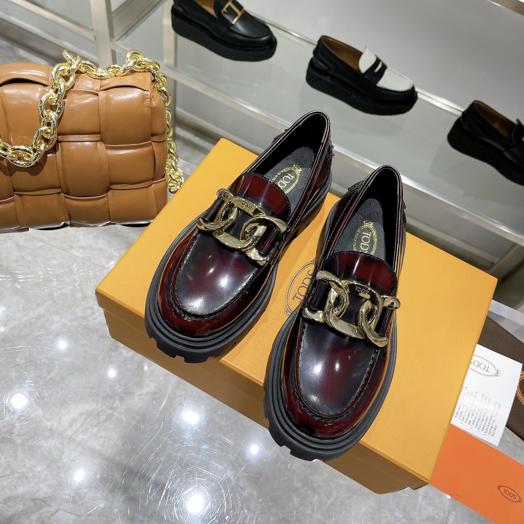 Tods复古乐福鞋开售重温60年代的