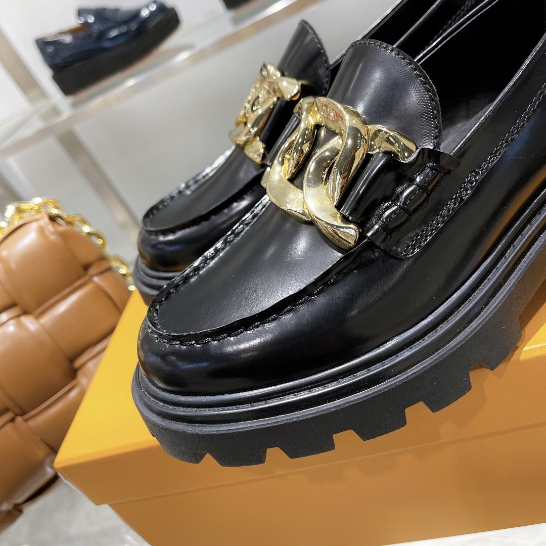 Tods复古乐福鞋开售重温60年代的