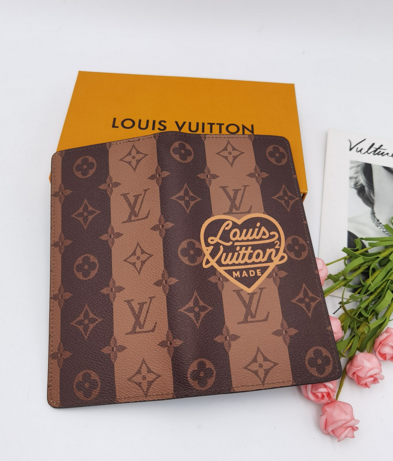 Wallet color options