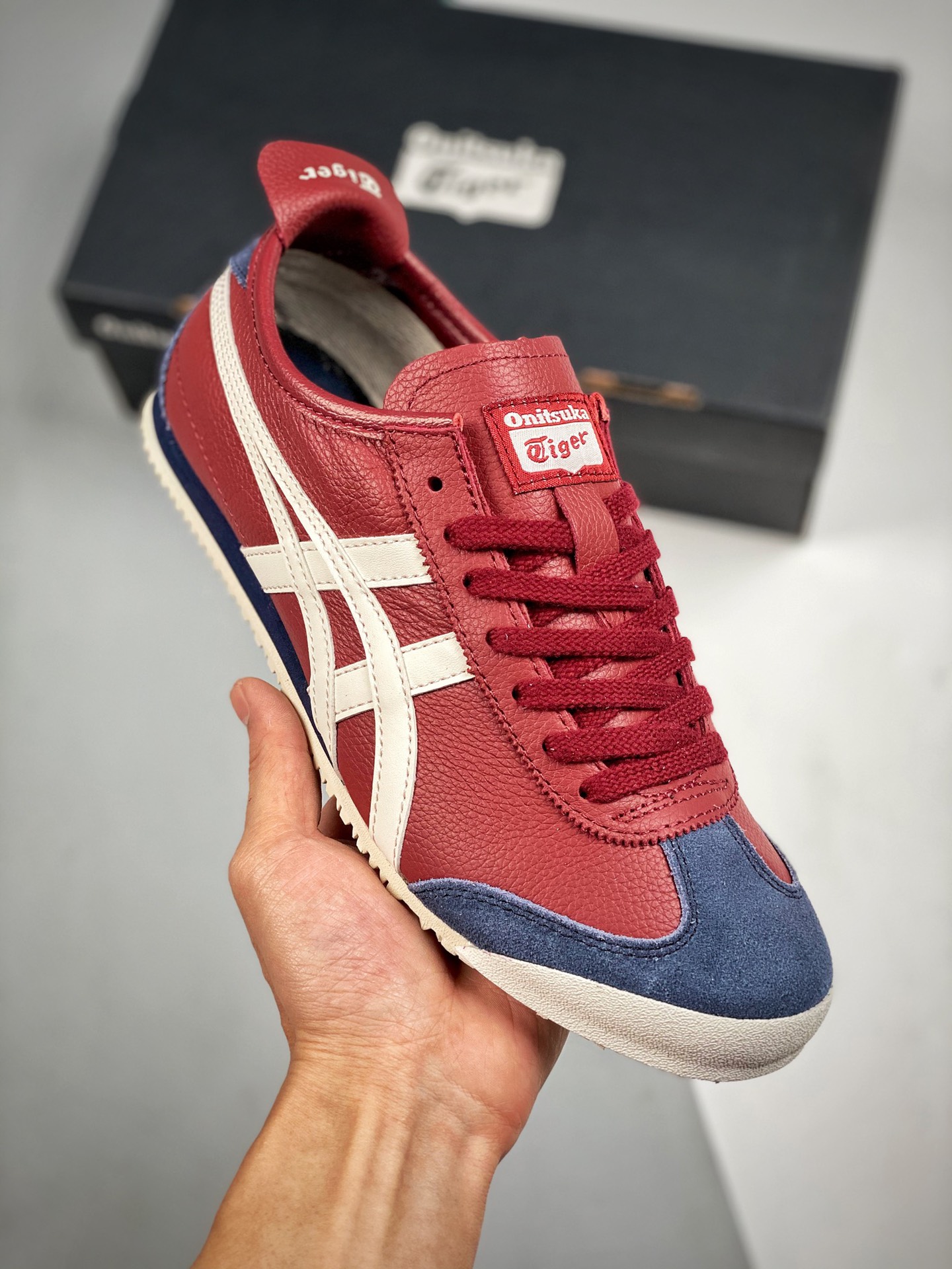 Asics Onitsuka Tiger original, color vino tinto, etiqueta original de piel de cordero de primera capa, caja original y …