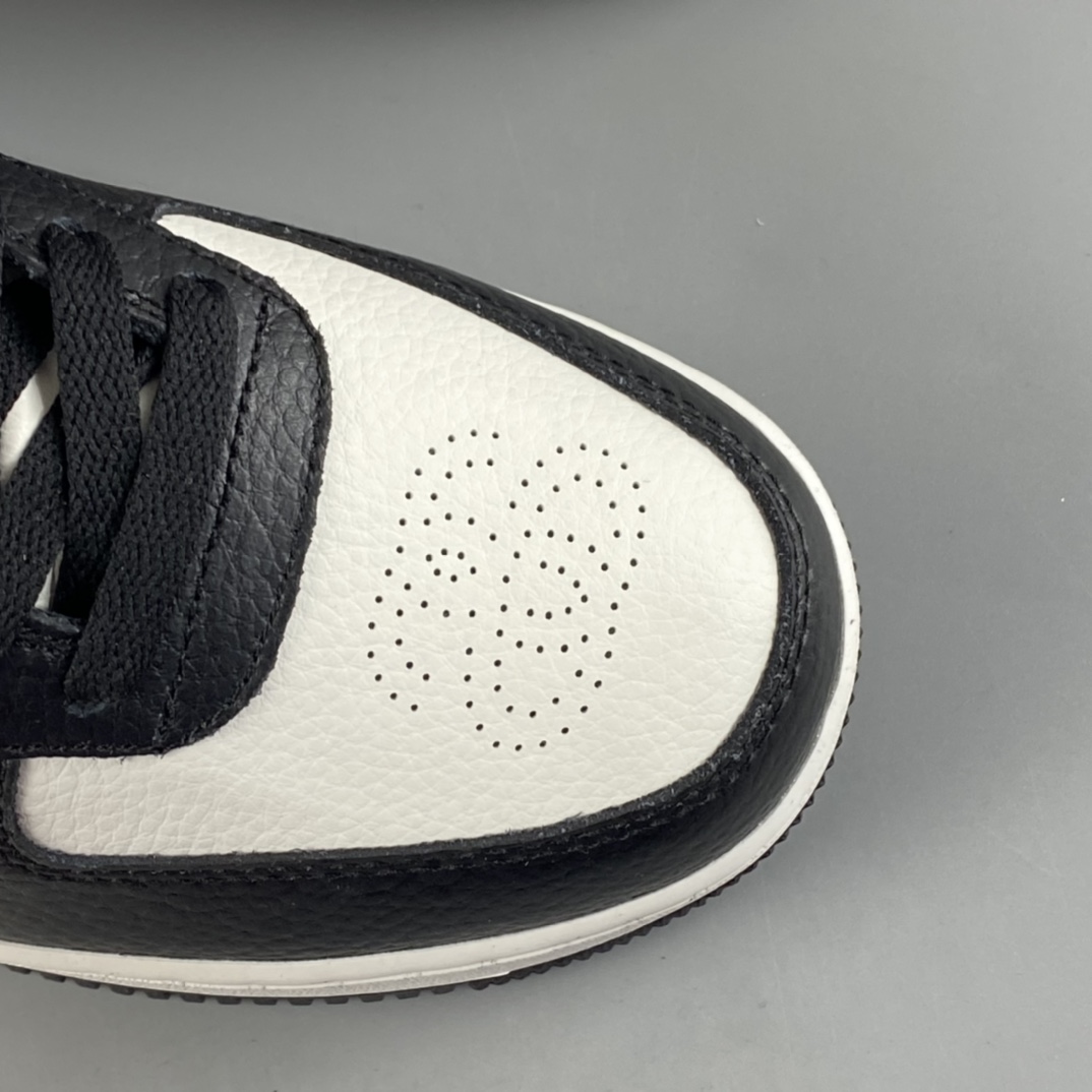 P220 NIKE Air Force 1 Mid Stussy 黑白 空军一号经典休闲潮流百搭板鞋 DJ7840-002