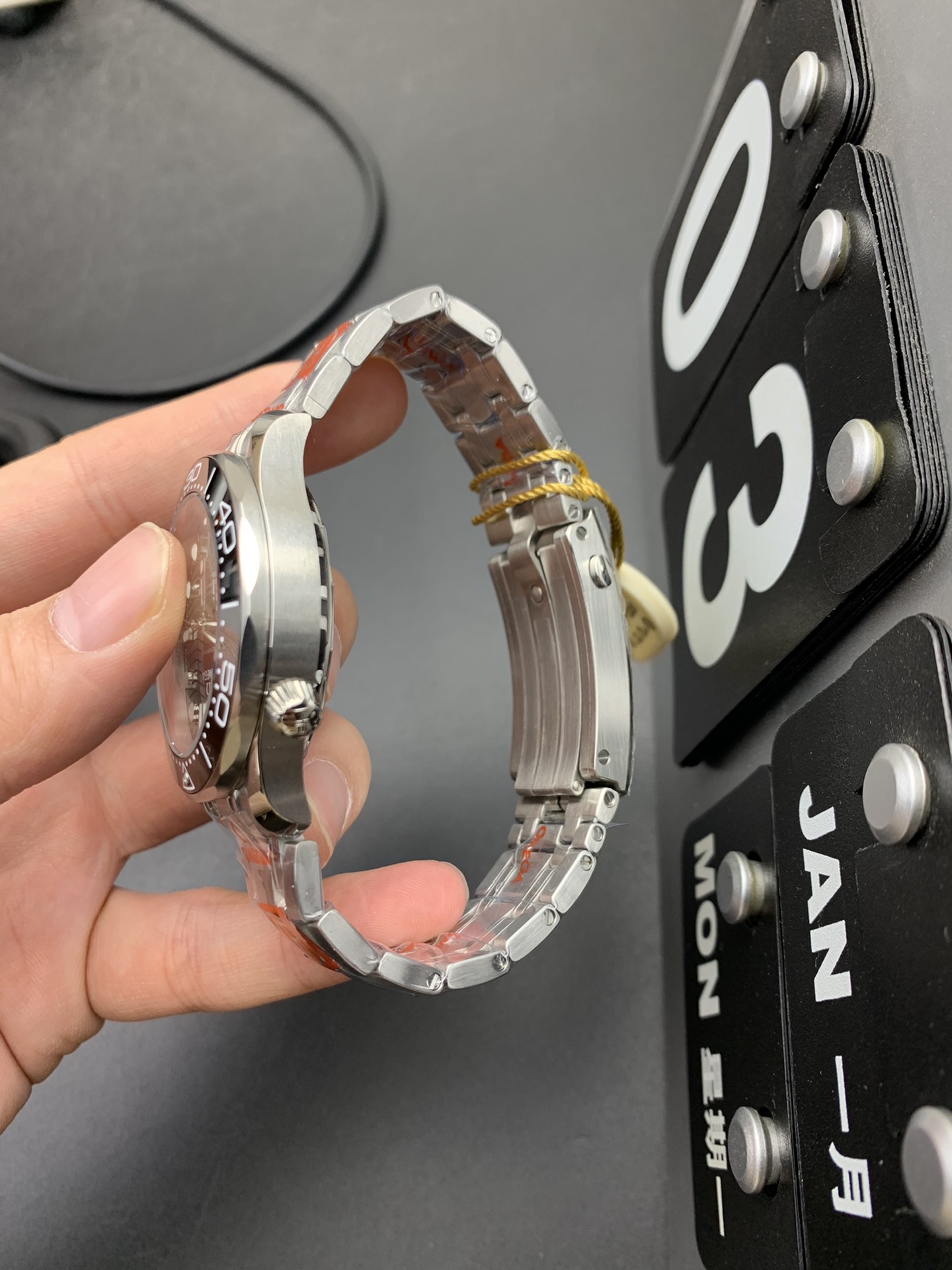 Omega OR 海马300黑
