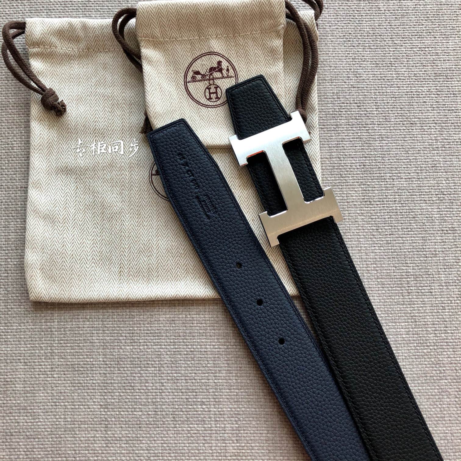 Hermès Hermes爱马仕男士腰带 精品五金 双面 荔枝纹皮 双面使用 宽度3.8cm