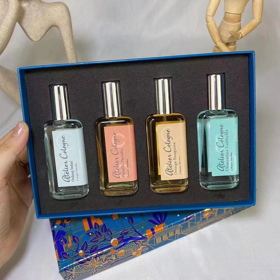 Atelier Cologne Perfume Gift Set 4 x 30ml - Orange Sanguine & More 2 a1641281167092 0403