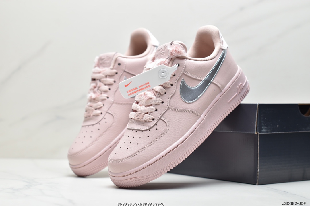 200 耐克Nike Air Force 1 Low 空军一号低帮百搭休闲运动板鞋DO6724