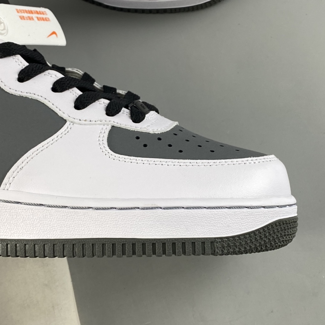 P260 NIKE Air Force 1’07 Mid ”Camcorder” 黑白灰板鞋 CN6863-502