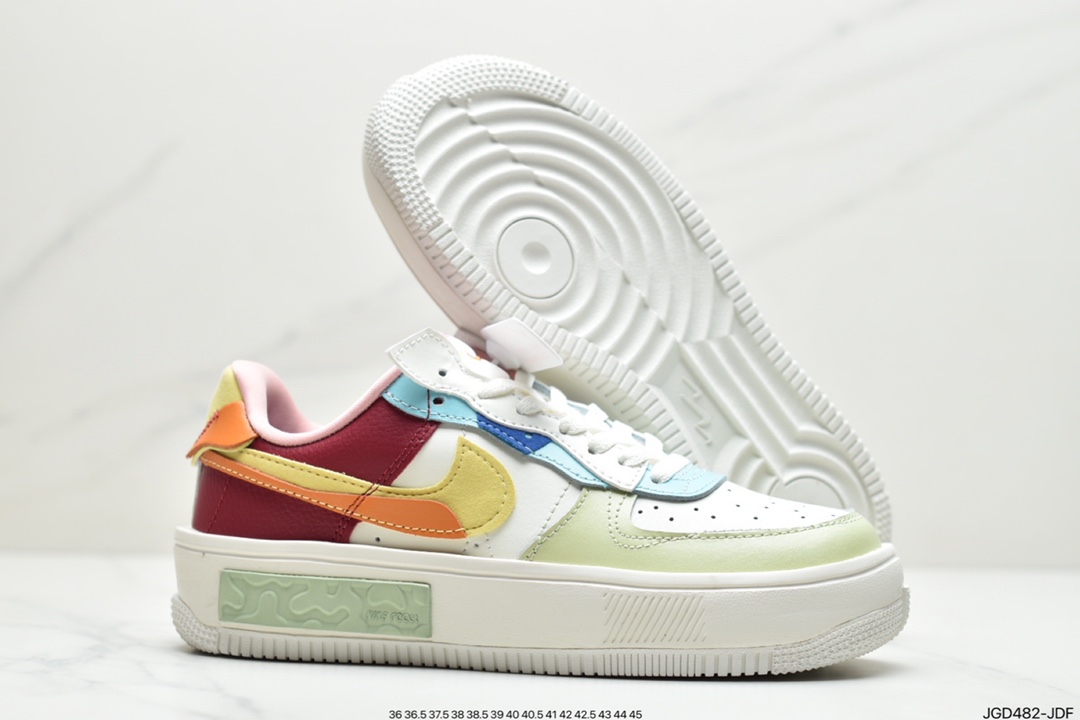 180 耐克 Nike Air Force 1 厚底新配色 空军一号时尚休闲低帮板鞋 DO6719-100
