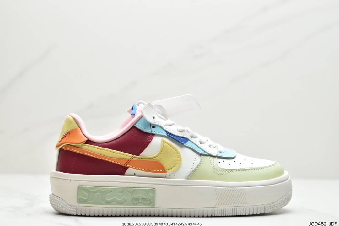 180 耐克 Nike Air Force 1 厚底新配色 空军一号时尚休闲低帮板鞋 DO6719-100