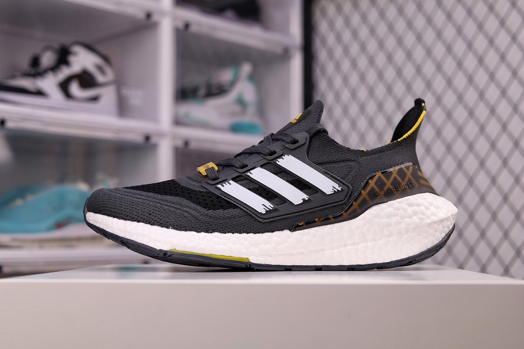 G5 Adidas 阿迪达斯 Ultra Boost 21 HK CITY PACK真爆米花原装原盒原底boots科技大底 脚感堪比原鞋 超软踩屎脚感 还原正品效果 型号：GW5838