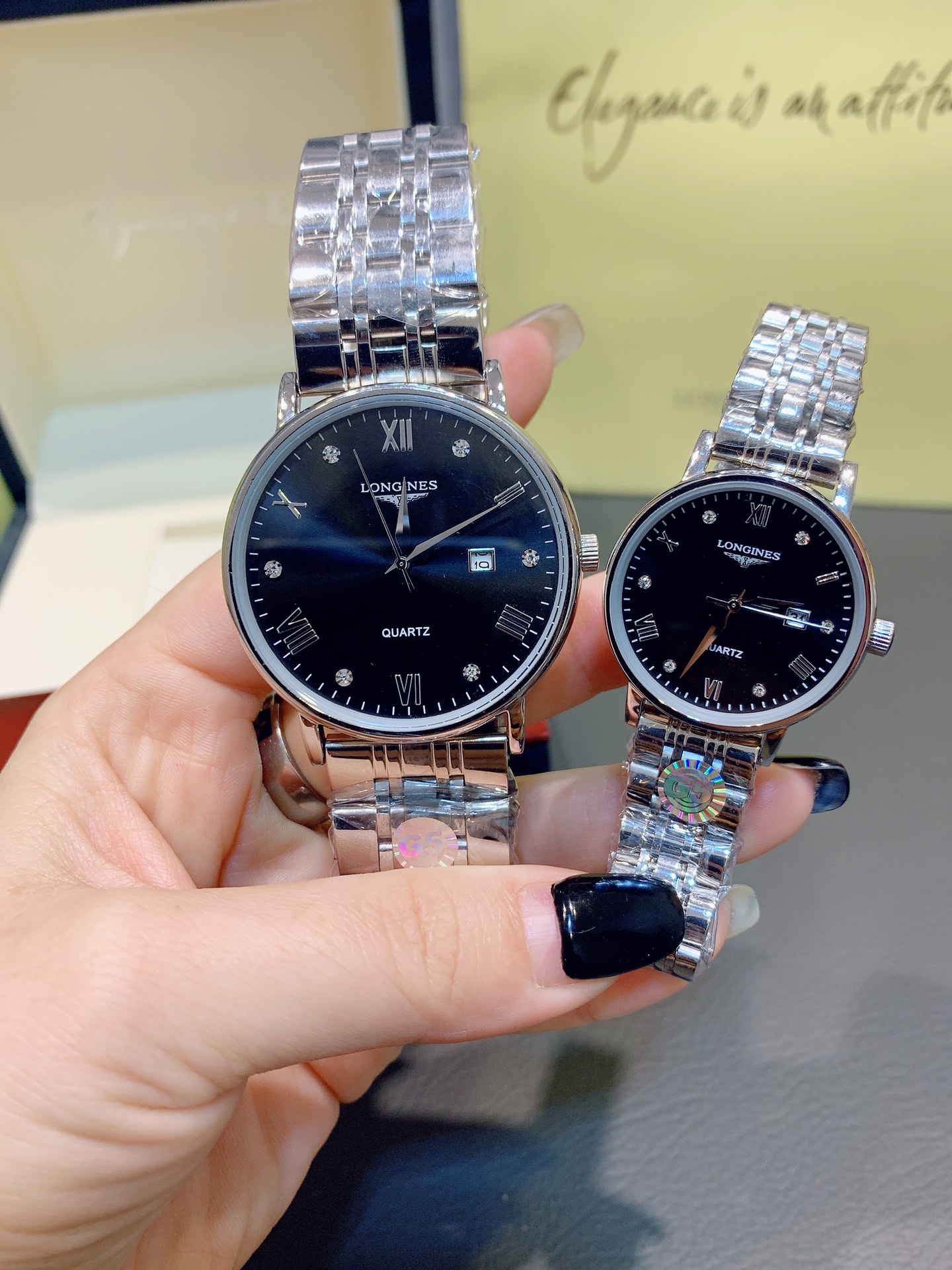 J5   浪琴  Longines  情侣对表 原装进口石英机芯 316L精钢表壳 直径男40mm女30mm 厚8mm如果今天的阳光停止了它耀眼的光芒。那么你的一个微笑，将照亮我的整个世界 实物拍摄 品质如一