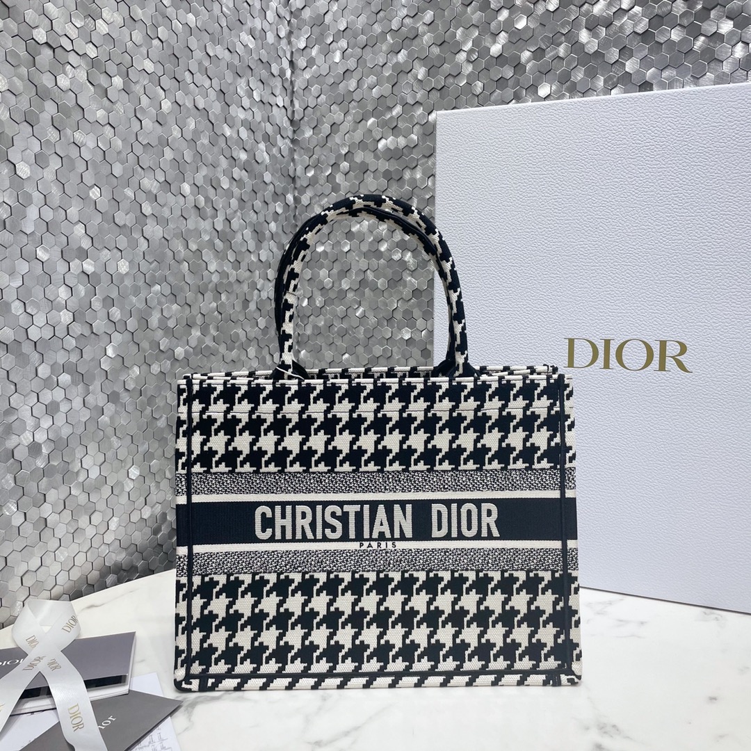 Best Like
 Dior Book Tote Handbags Tote Bags Black Embroidery