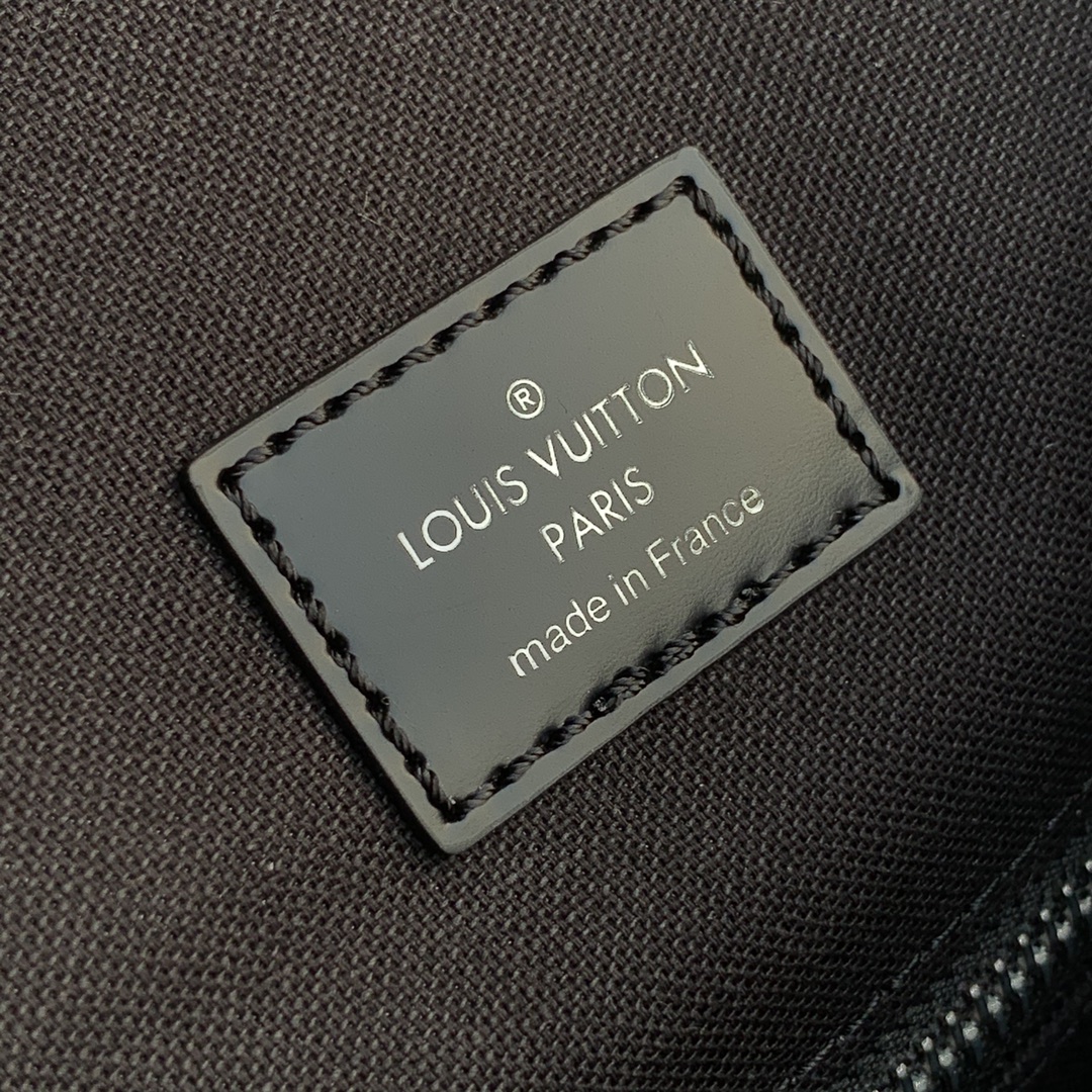 Louis Vuitton LV Christopher 黑格小号双肩包 N41379
