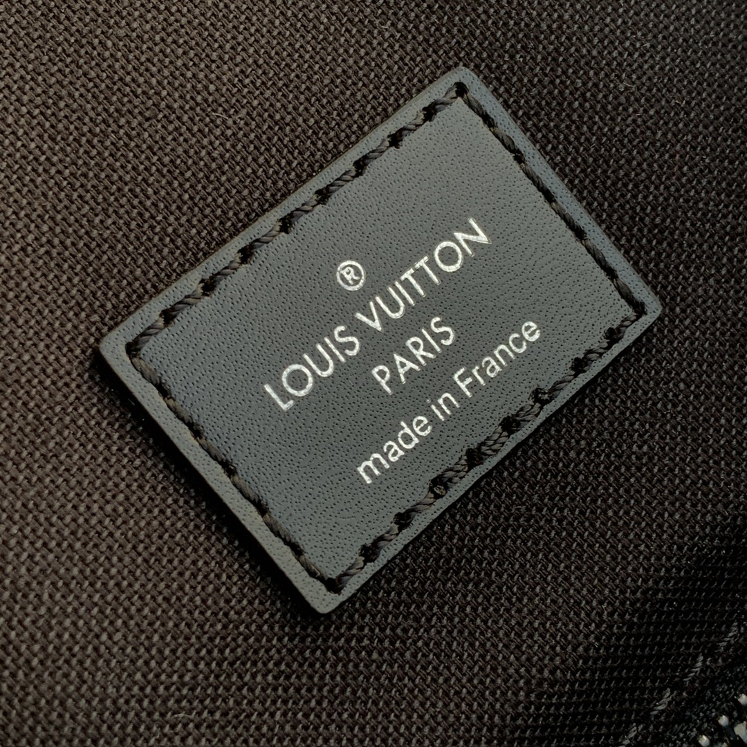 Louis Vuitton LV Christopher 老花小号双肩包 M43735