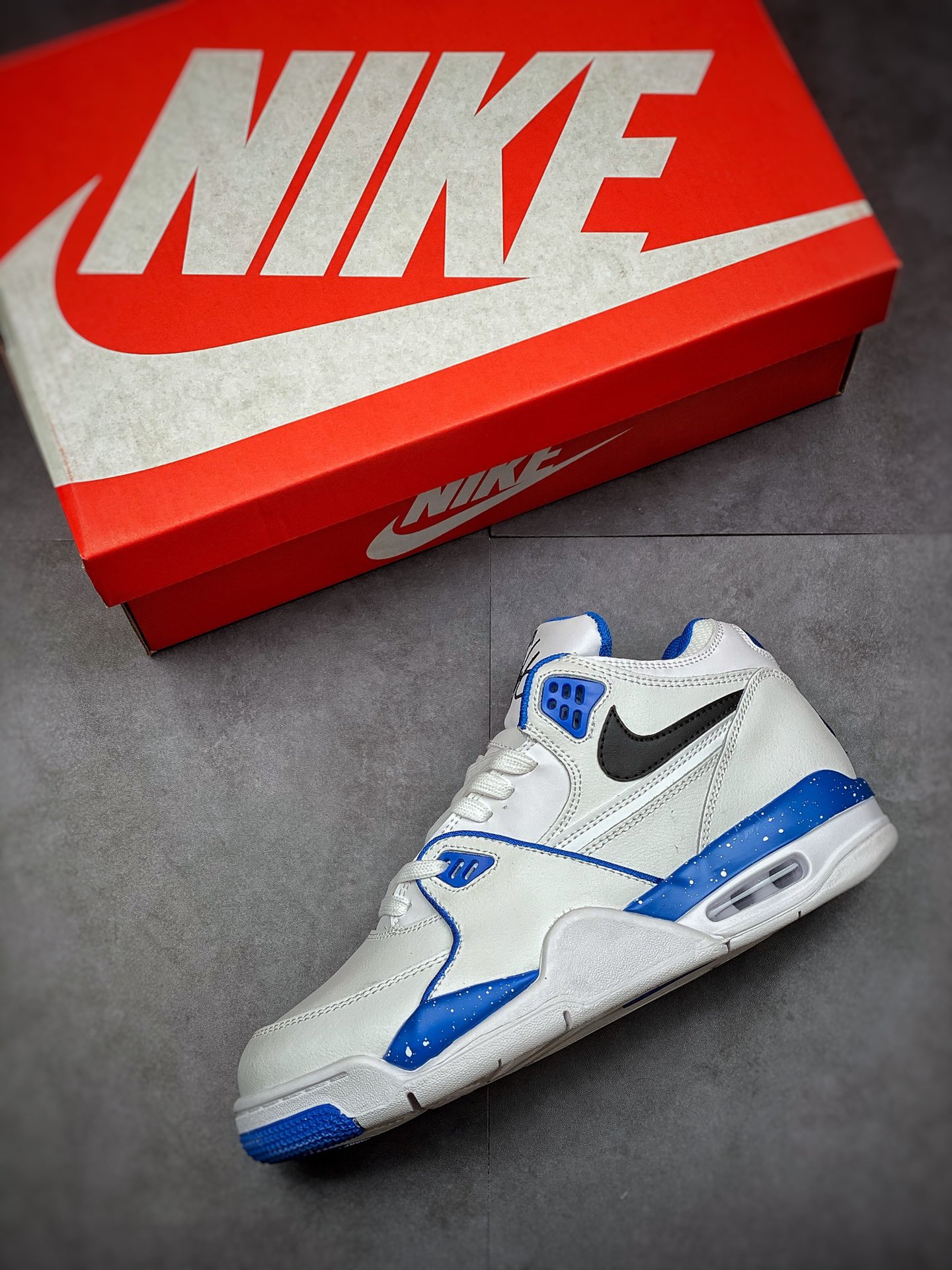 Air Flight 89 Zz. Sneakers · AJ4 Brothers Series Basketball Shoes CN5668-102