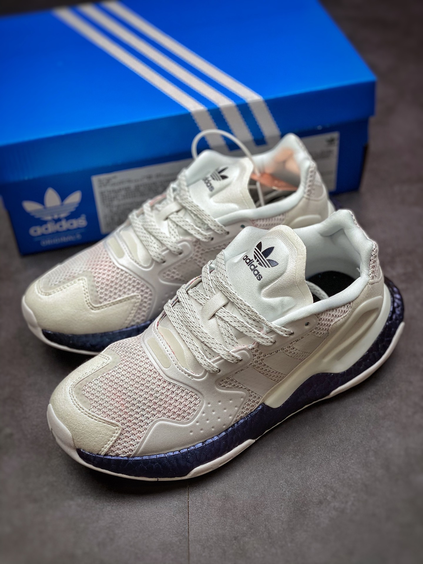 Adidas Day Jogger Nightcrawler II Get version of the official website synchronously on the shelves of sports shoes FW5896