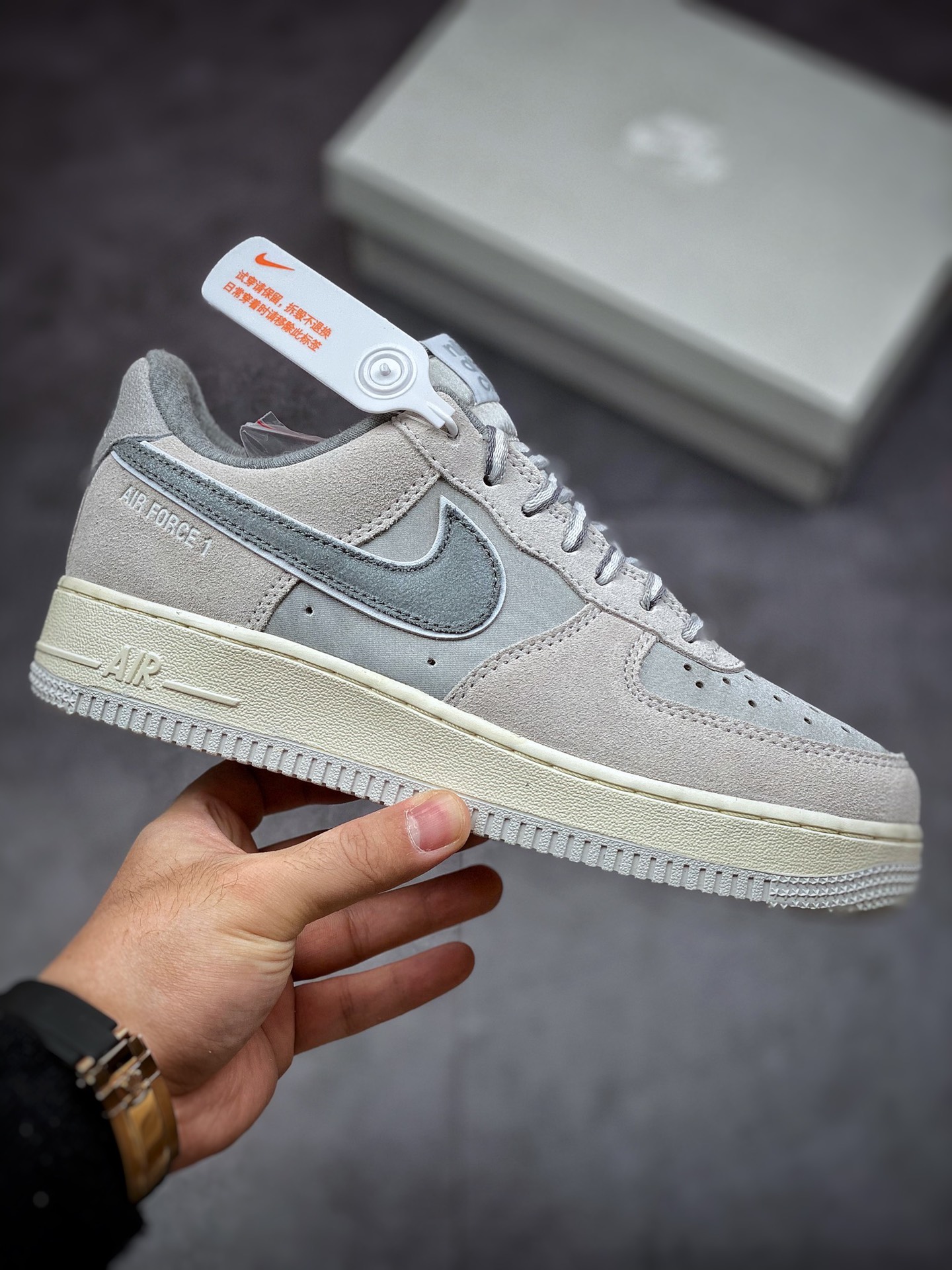 200 Nike Air Force 1 Low 07 浅烟灰专注外贸渠道DQ5079-001
