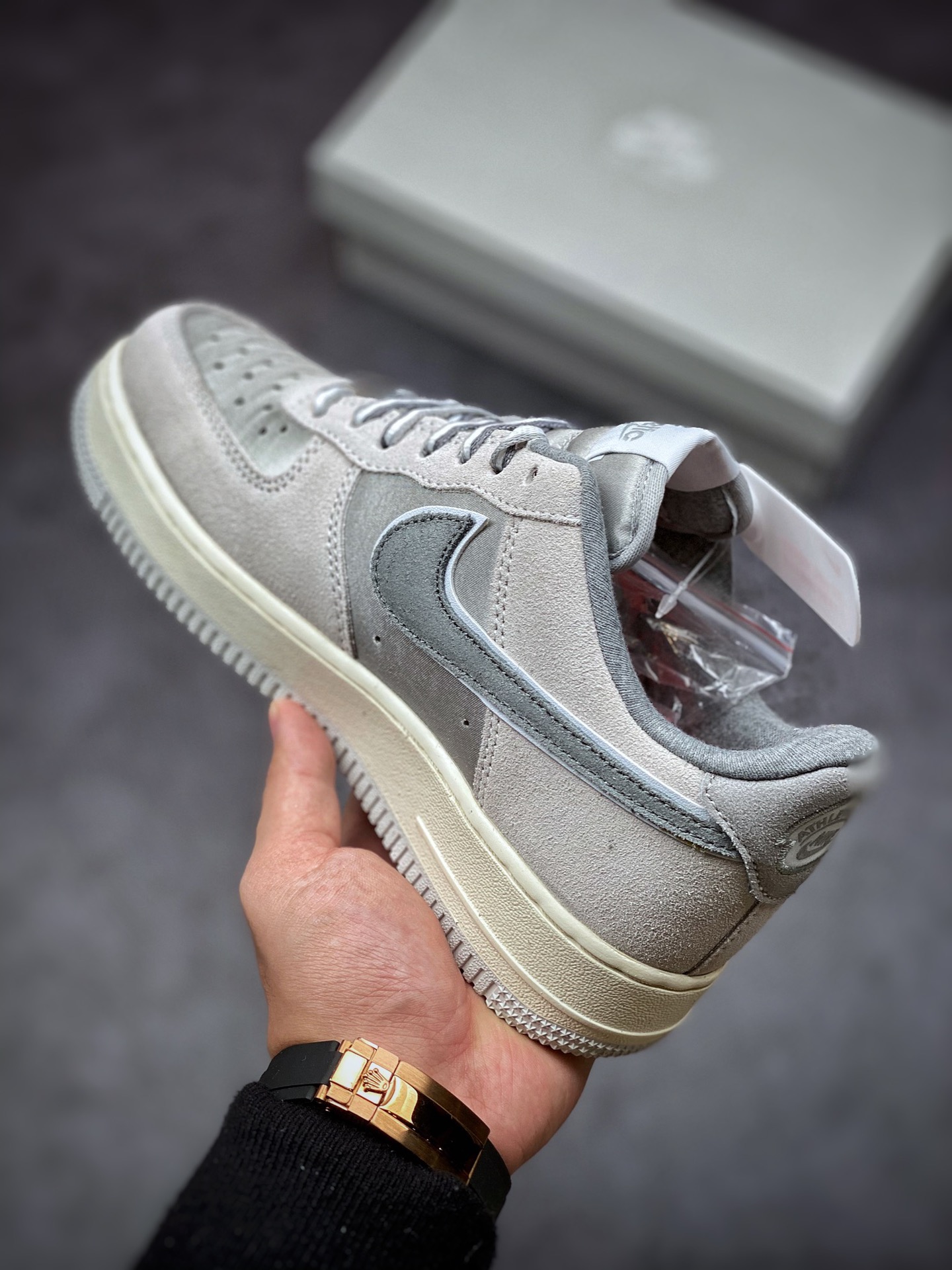 200 Nike Air Force 1 Low 07 浅烟灰专注外贸渠道DQ5079-001