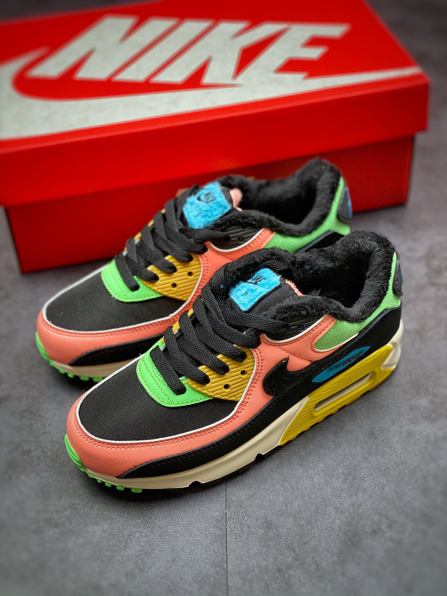 200 NIKE Air MAX 90 黑粉绿 #天花板级别 CT1891-600