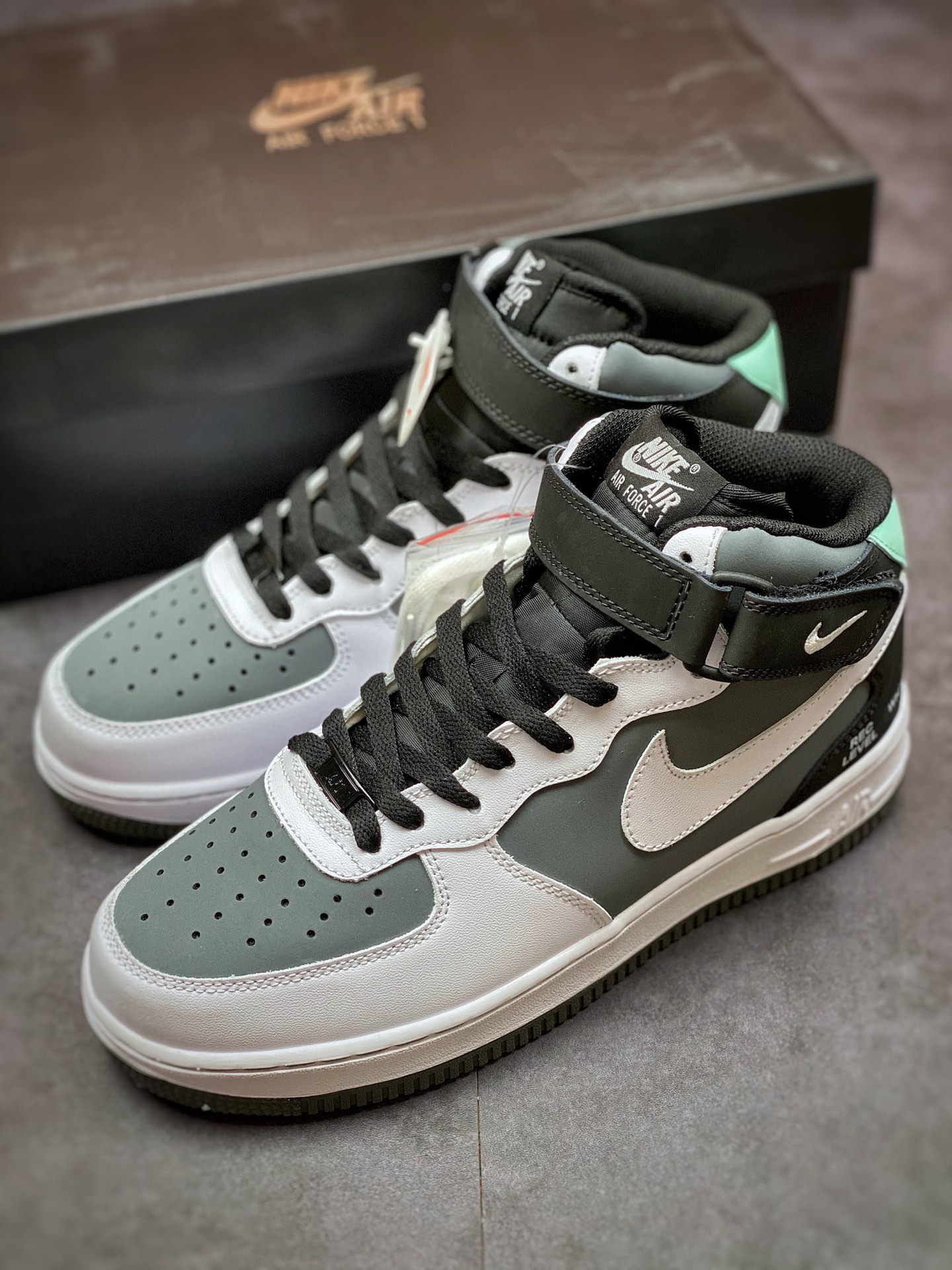 260 Nike Air Force 1 Mid 黑白灰 摄像机 原楦头原纸板 打造纯正空军版型CN6863-502