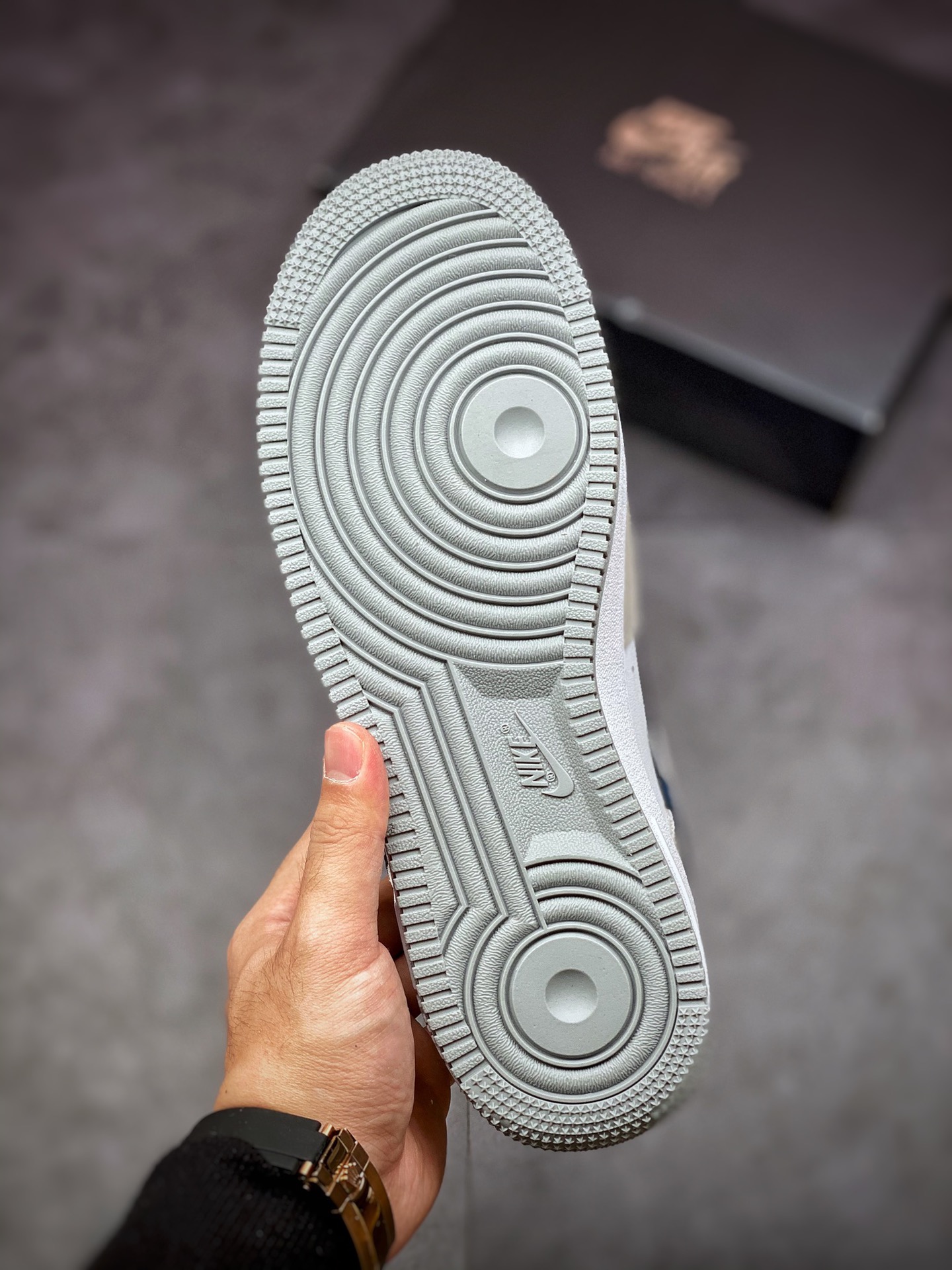 200 Nike Air Force 1 Low 07 灰白海军蓝钩子 DH7568-001