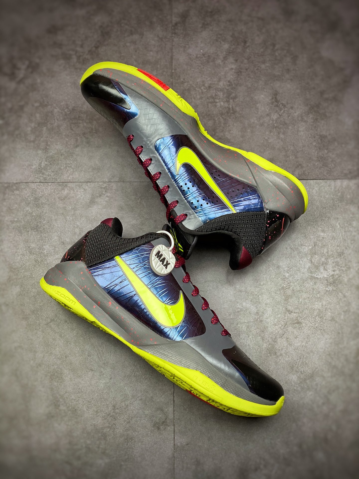 300 2K20 x 耐克Nike Zoom Kobe ZK5 ”Chaos”科比5代复刻实战运动低帮文化篮球鞋“暗黑小丑”CD4991-001